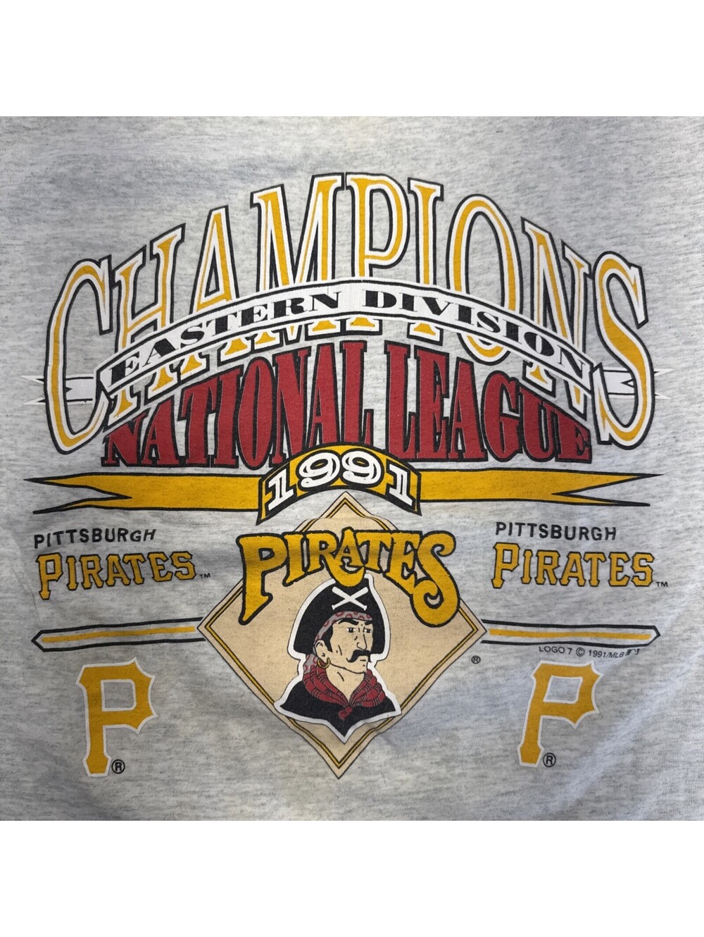Vintage 1991 Pittsburgh Pirates Champion Logo 7 TShirt LG USA Gray Single Stitch